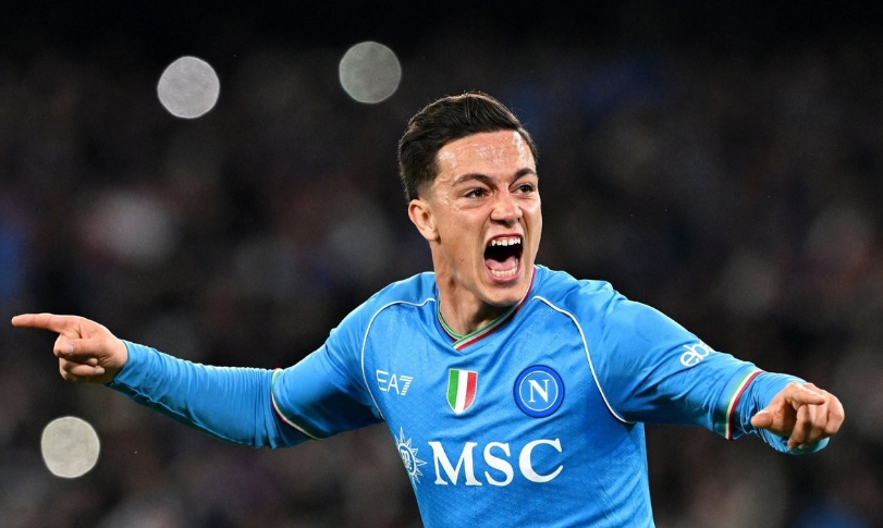 立起相互尊 立起相互尊